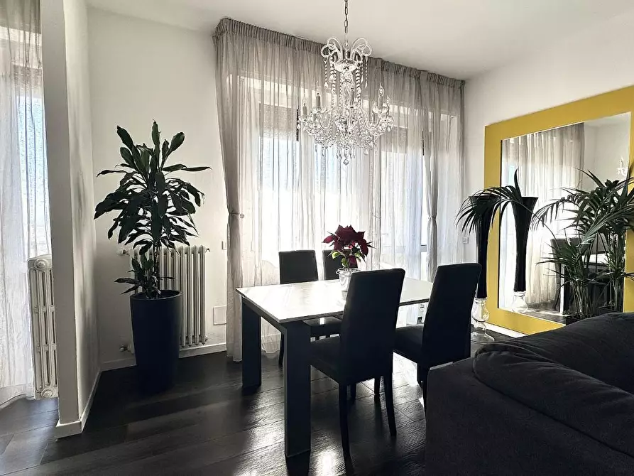 Immagine 2 di Mansarda in vendita  a Pontedera