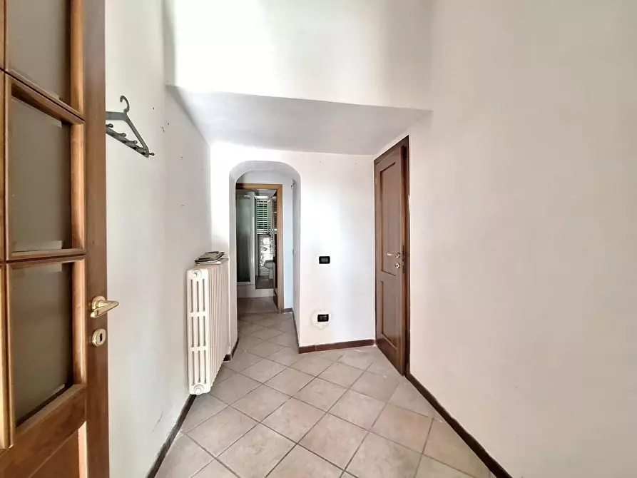 Immagine 17 di Appartamento in vendita  a Cascina