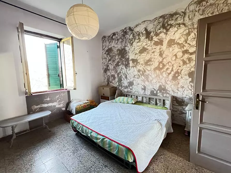 Immagine 15 di Appartamento in vendita  a Massa