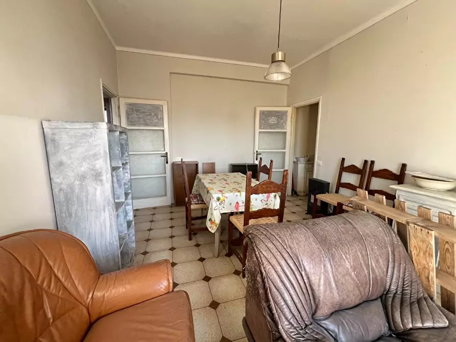 Immagine 12 di Appartamento in vendita  a Massa