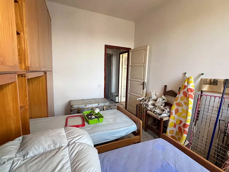 Immagine 23 di Appartamento in vendita  a Massa