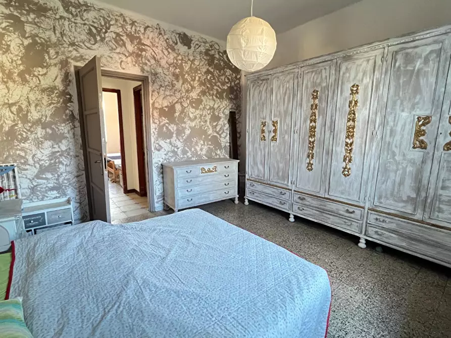 Immagine 17 di Appartamento in vendita  a Massa