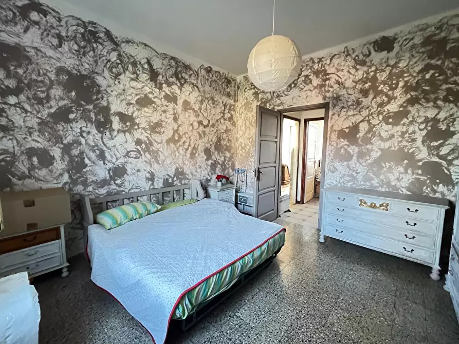 Immagine 14 di Appartamento in vendita  a Massa