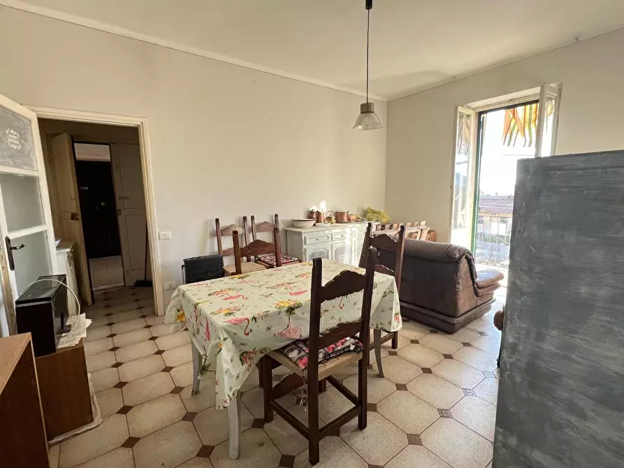 Immagine 6 di Appartamento in vendita  a Massa