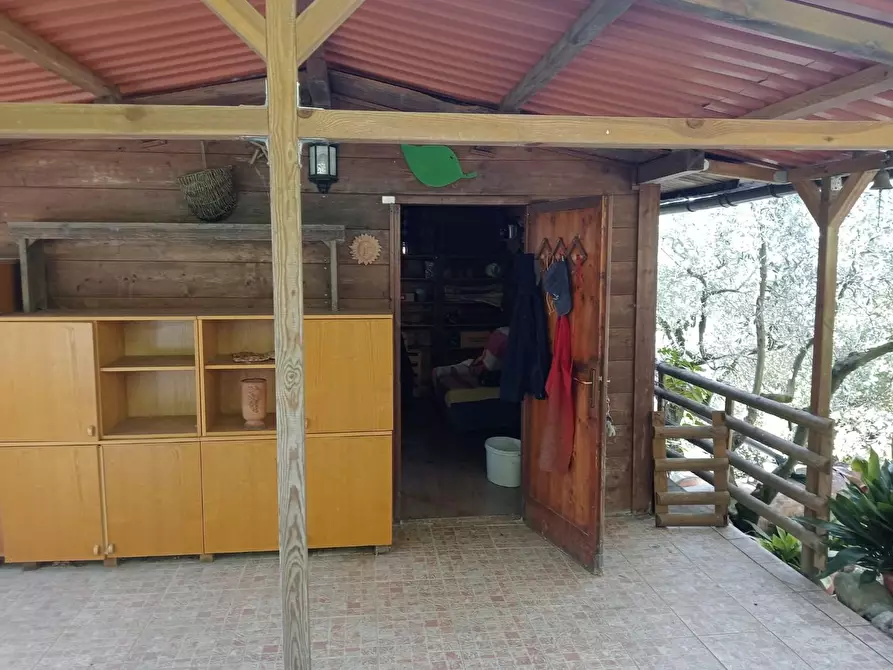 Immagine 2 di Terreno agricolo in vendita  a Calenzano