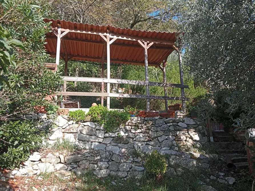 Immagine 10 di Terreno agricolo in vendita  a Calenzano