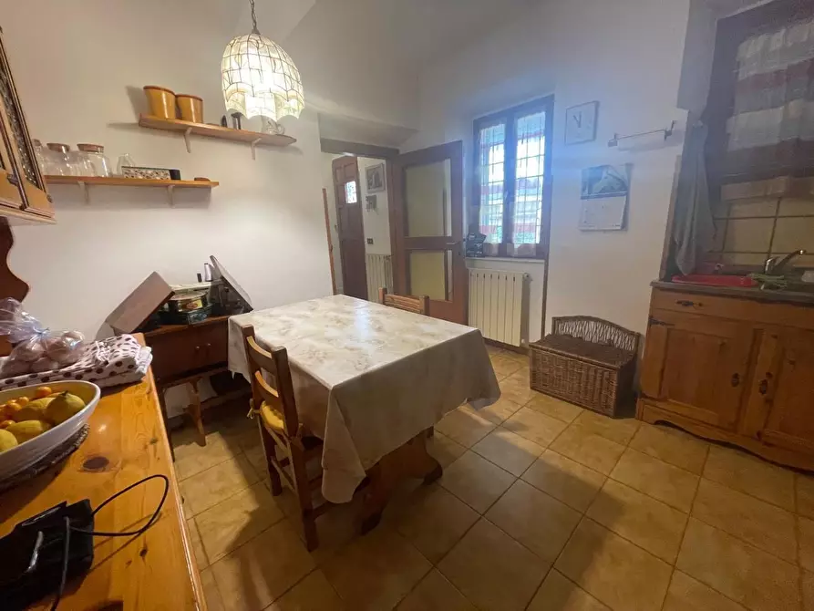 Immagine 9 di Terratetto in vendita  a Carrara