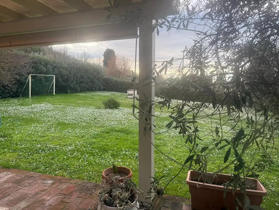 Immagine 20 di Villa in vendita  a San Miniato