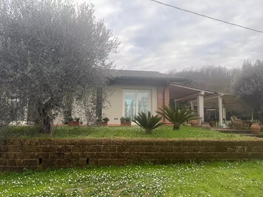 Immagine 18 di Villa in vendita  a San Miniato