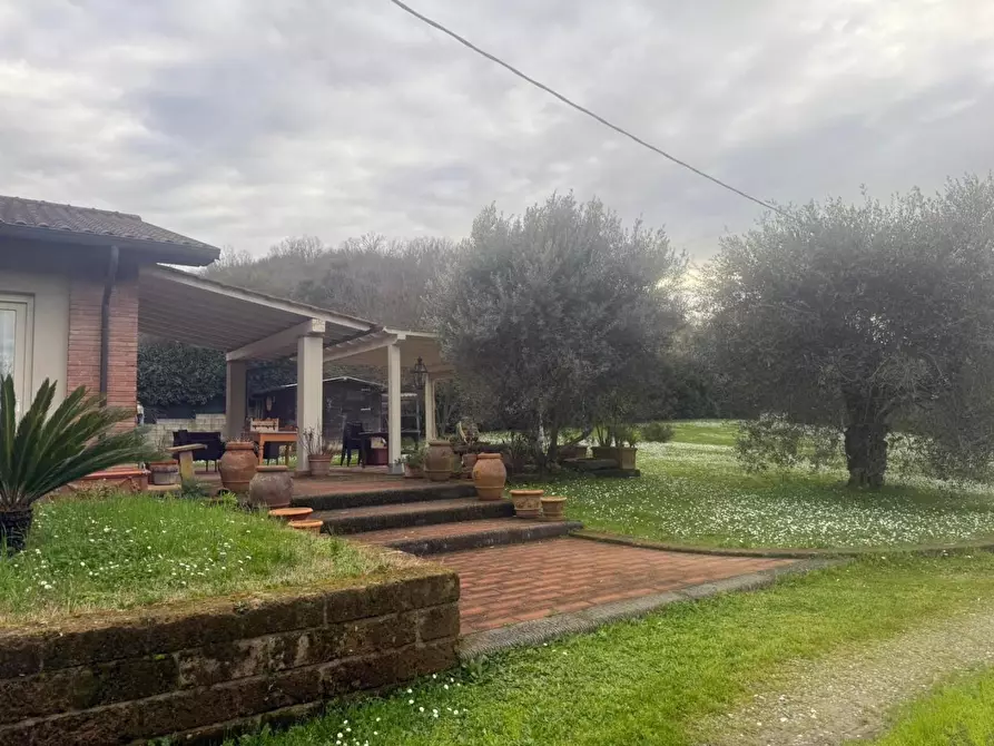 Immagine 17 di Villa in vendita  a San Miniato