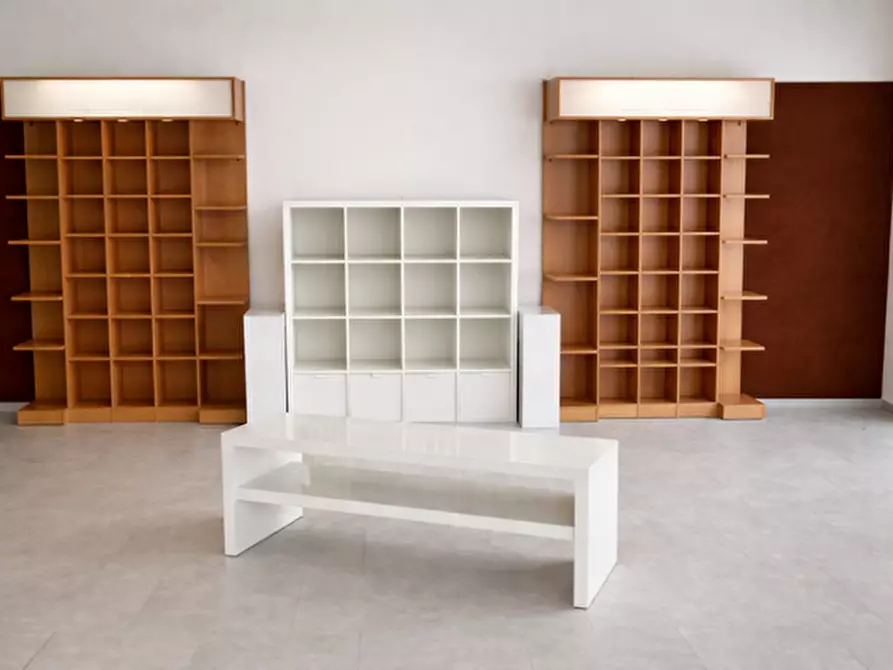 Immagine 6 di Locale commerciale in affitto  a Cascina