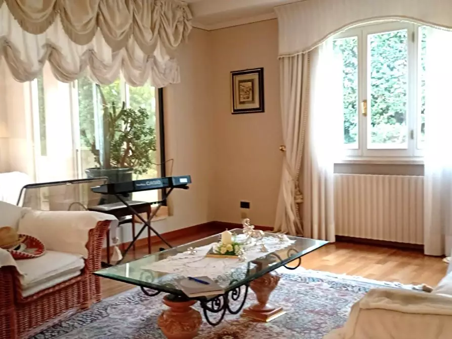 Immagine 6 di Villa in vendita  a Montopoli In Val D'arno