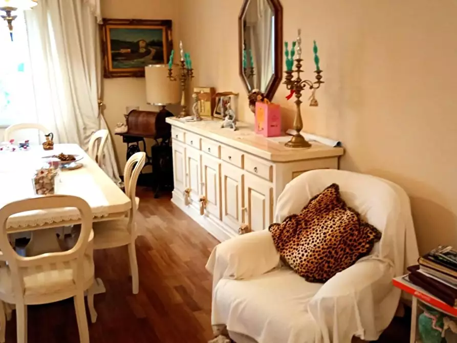 Immagine 5 di Villa in vendita  a Montopoli In Val D'arno