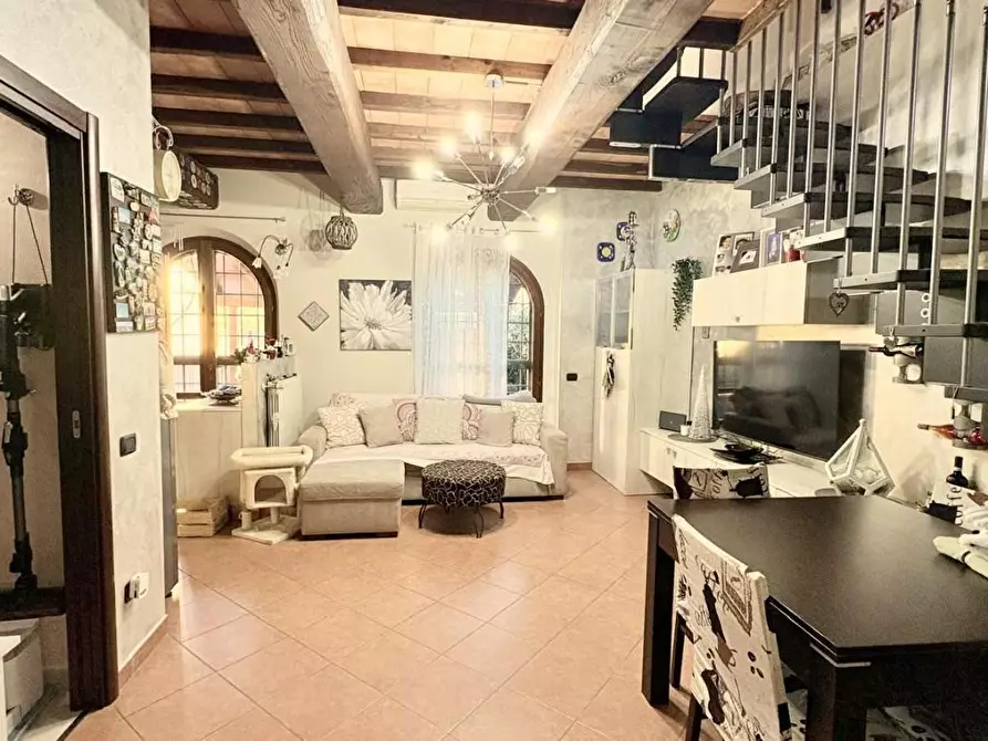 Immagine 6 di Villetta a schiera in vendita  a Capannori