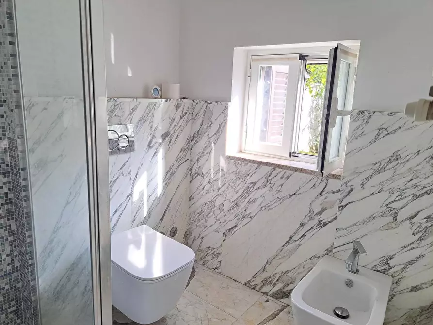 Immagine 10 di Terratetto in vendita  a Carrara