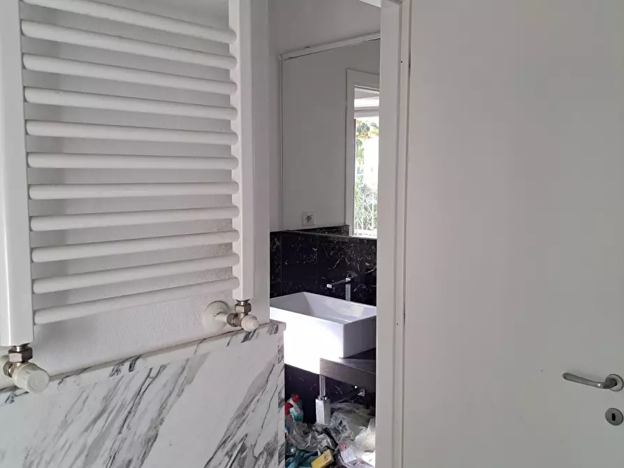 Immagine 12 di Terratetto in vendita  a Carrara