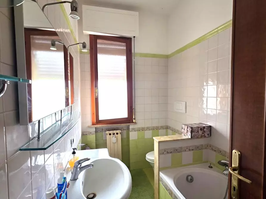 Immagine 14 di Appartamento in vendita  a Santa Croce Sull'arno