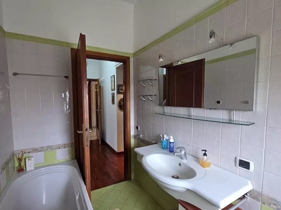 Immagine 15 di Appartamento in vendita  a Santa Croce Sull'arno