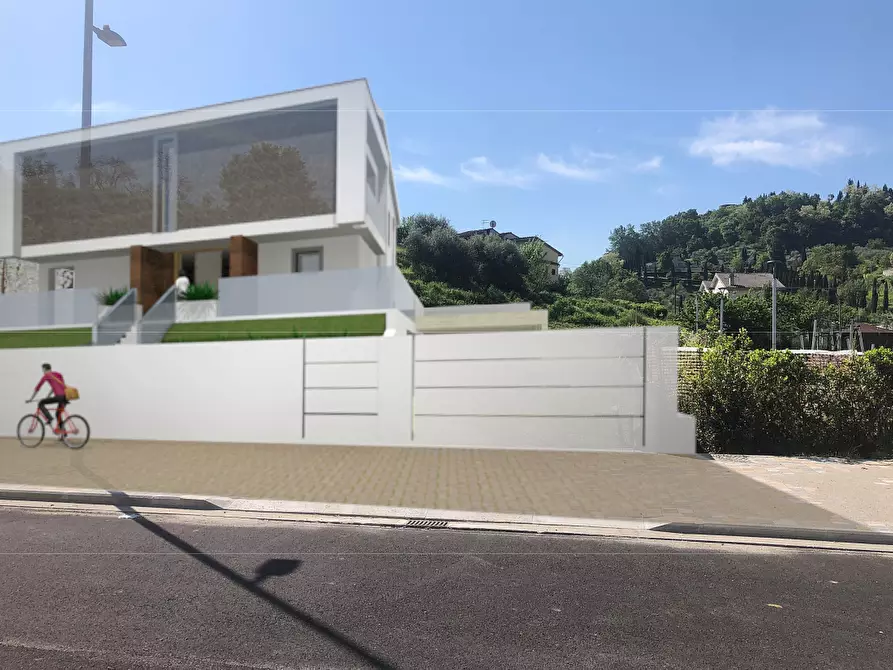 Immagine 7 di Villa in vendita  a San Miniato