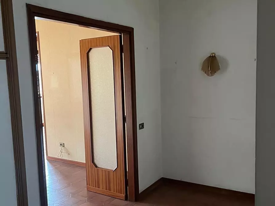 Immagine 1 di Appartamento in vendita  a Pescia