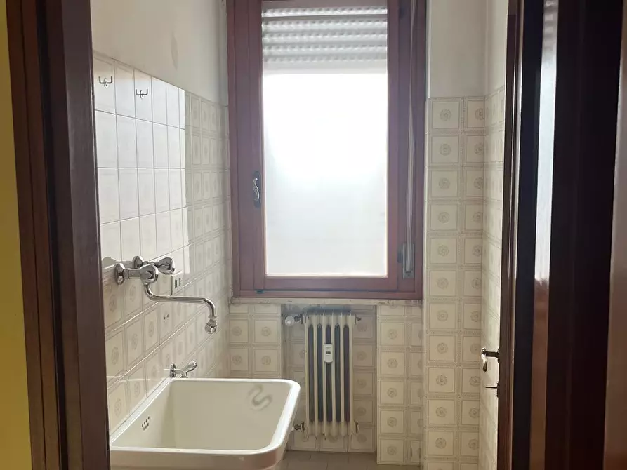 Immagine 17 di Appartamento in vendita  a Pescia