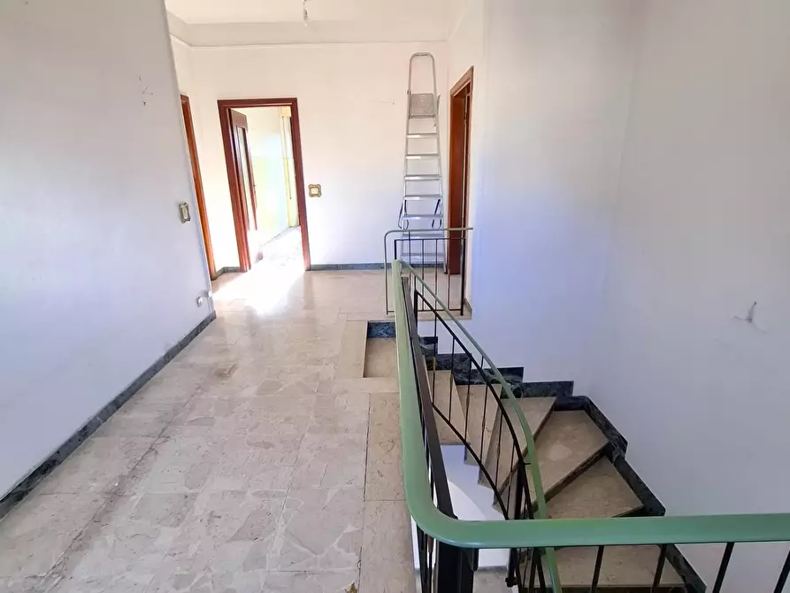 Immagine 34 di Casa indipendente in vendita  a Carrara