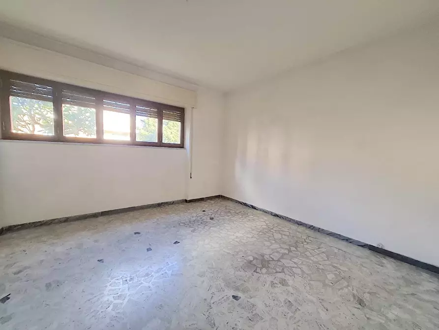 Immagine 29 di Casa indipendente in vendita  a Carrara