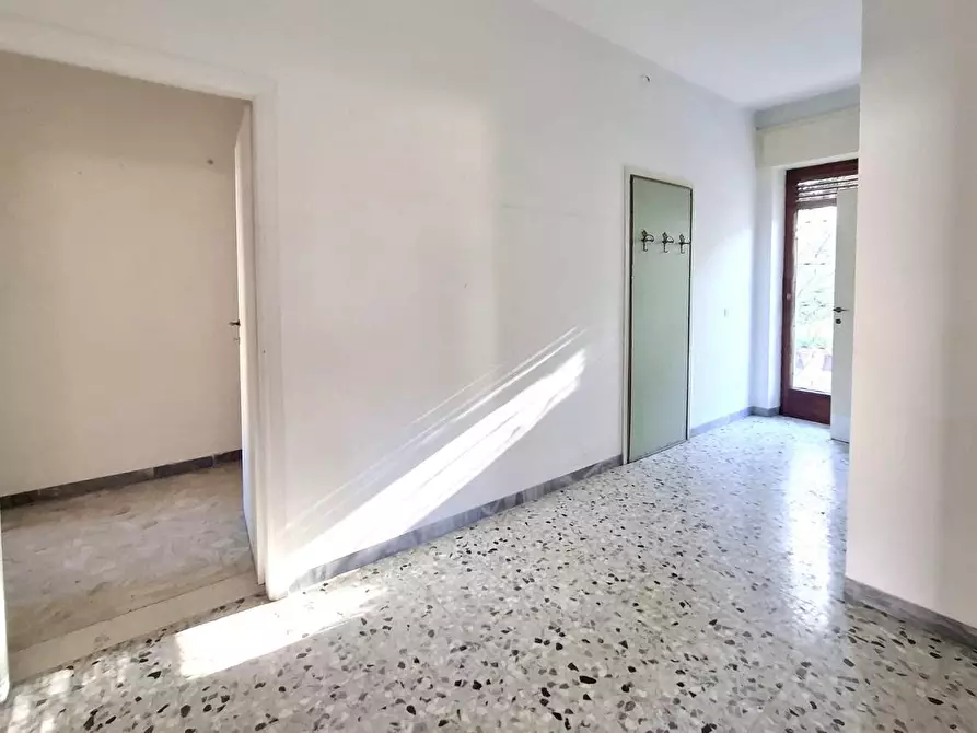 Immagine 20 di Casa indipendente in vendita  a Carrara