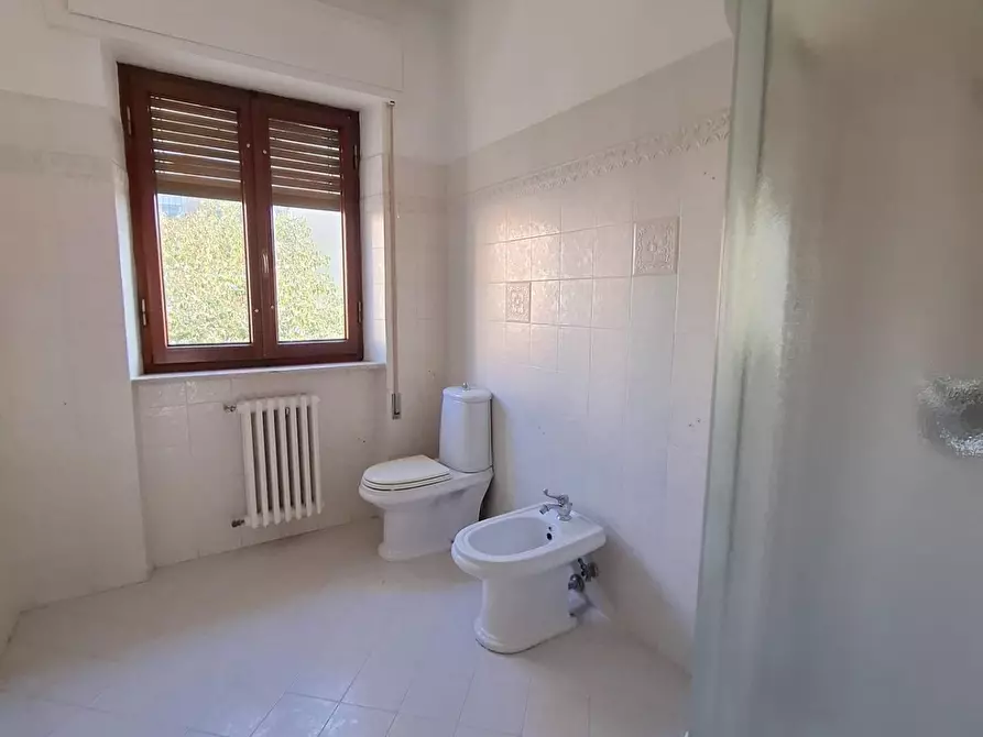 Immagine 60 di Casa indipendente in vendita  a Carrara