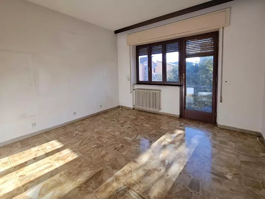 Immagine 58 di Casa indipendente in vendita  a Carrara