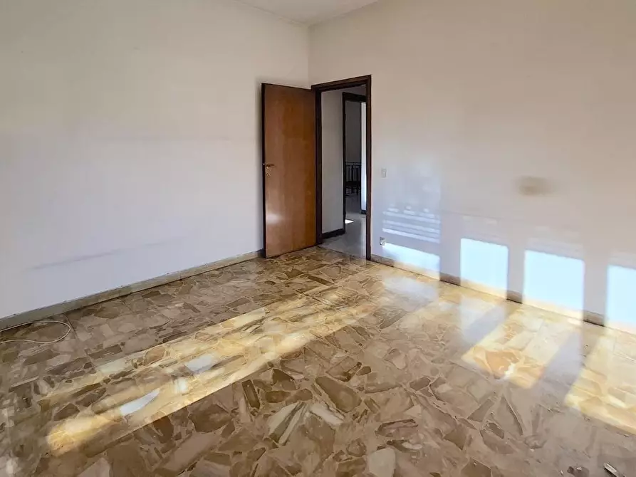 Immagine 59 di Casa indipendente in vendita  a Carrara