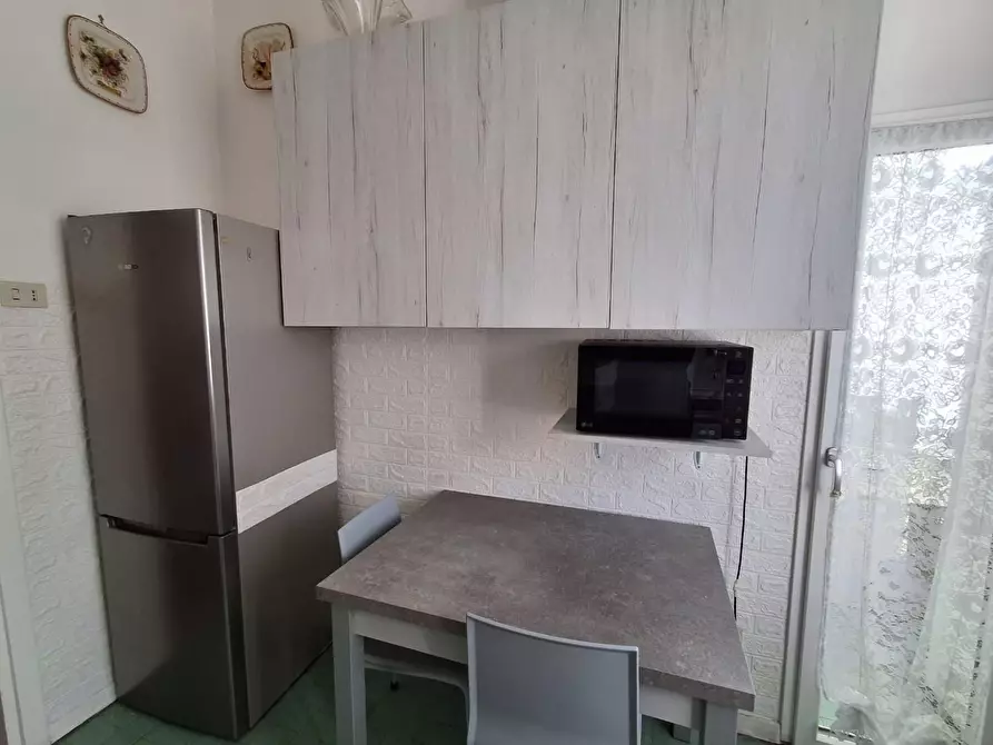 Immagine 21 di Appartamento in vendita  a Massa