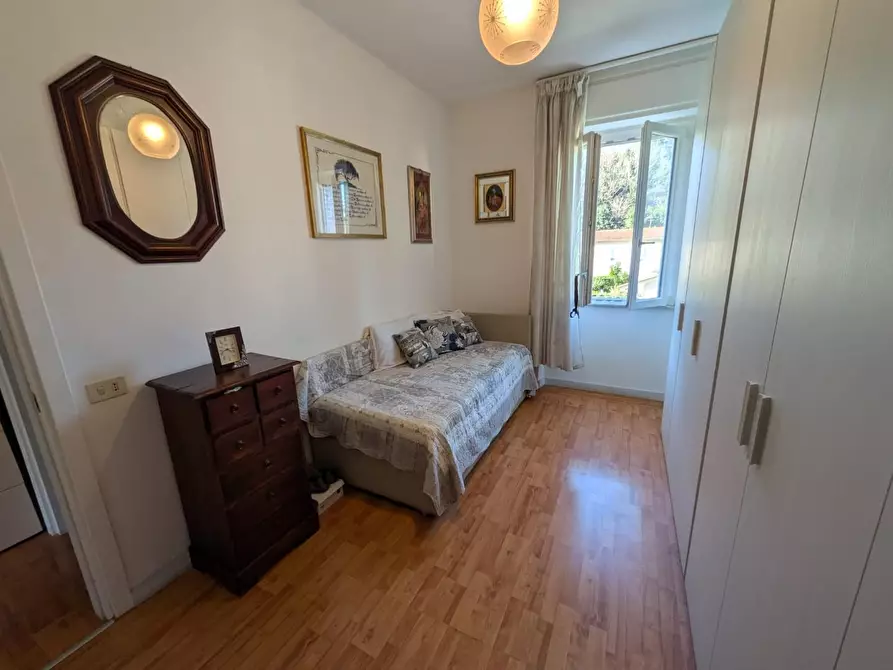 Immagine 7 di Appartamento in vendita  a Massa