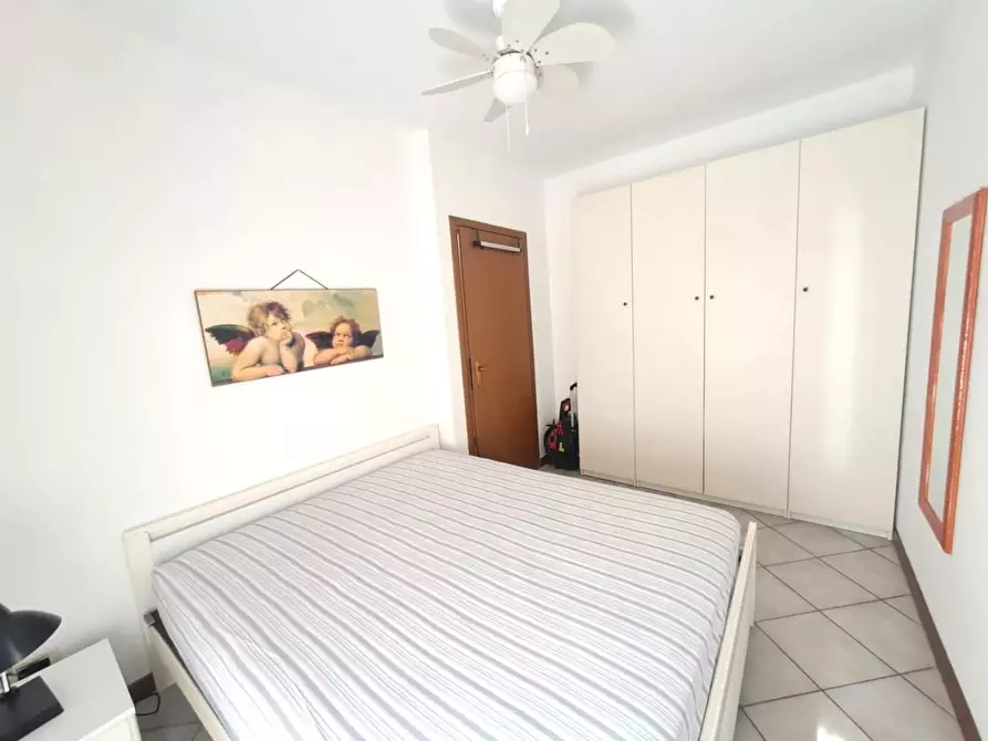 Immagine 8 di Appartamento in vendita  a Massa