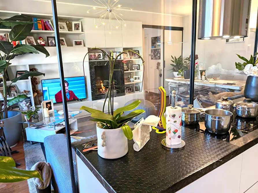 Immagine 24 di Appartamento in vendita  a Massa