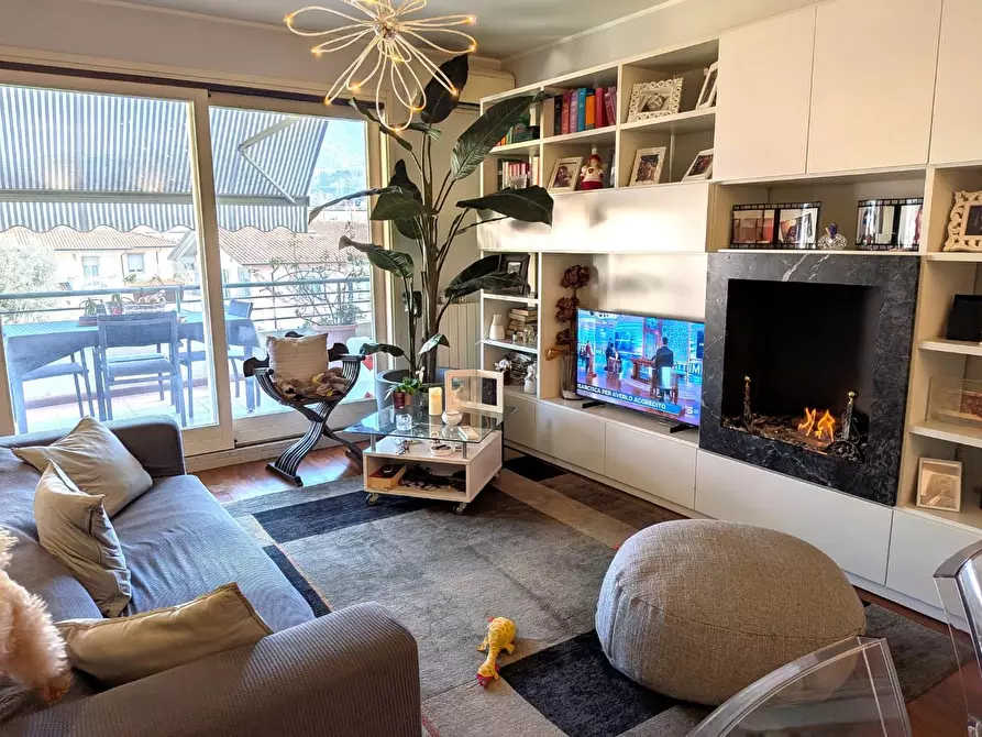 Immagine 18 di Appartamento in vendita  a Massa