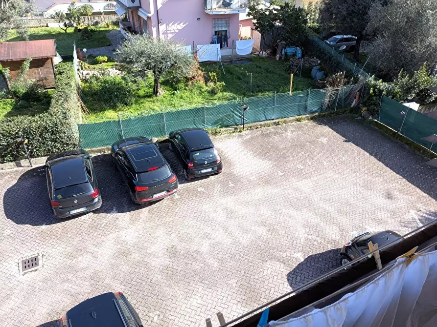 Immagine 44 di Appartamento in vendita  a Massa