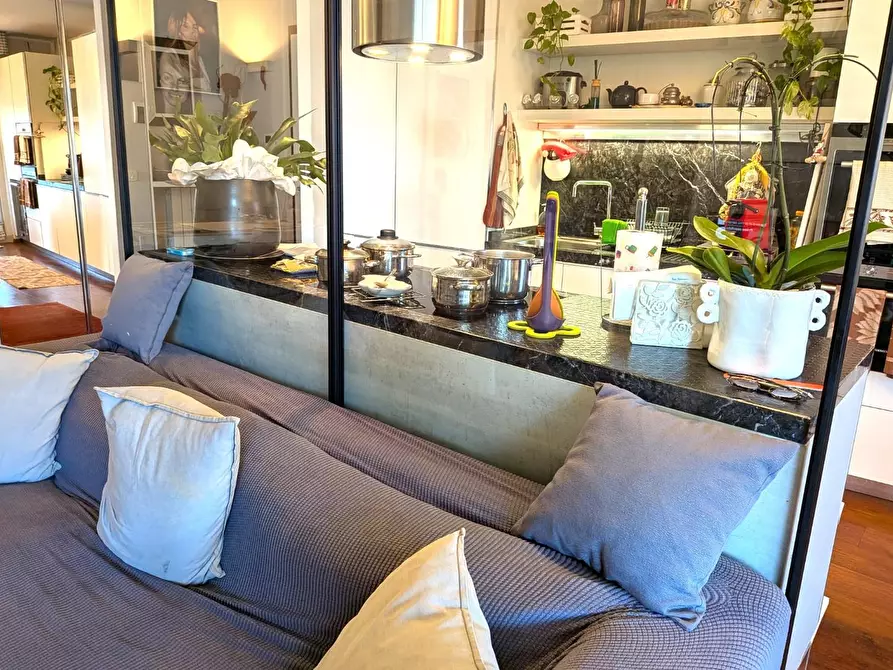 Immagine 46 di Appartamento in vendita  a Massa