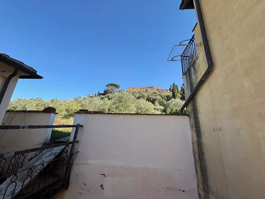 Immagine 8 di Porzione di casa in vendita  a Certaldo