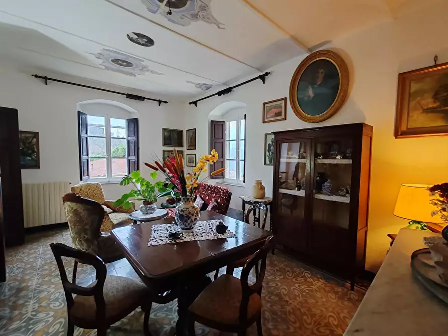 Immagine 3 di Appartamento in vendita  a Carrara