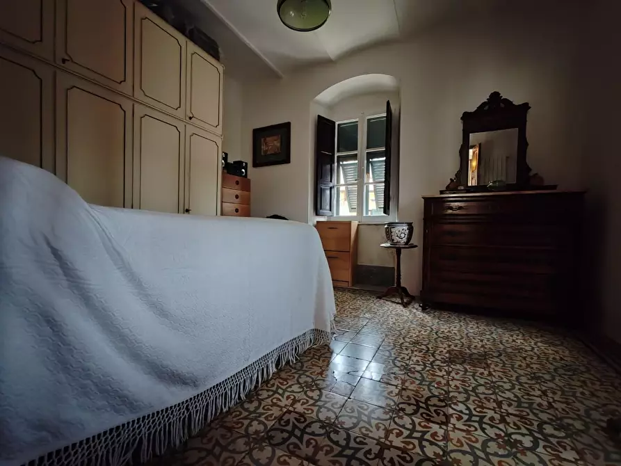 Immagine 12 di Appartamento in vendita  a Carrara