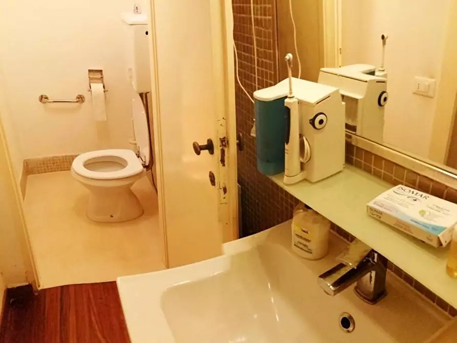 Immagine 9 di Terratetto in vendita  a Pisa