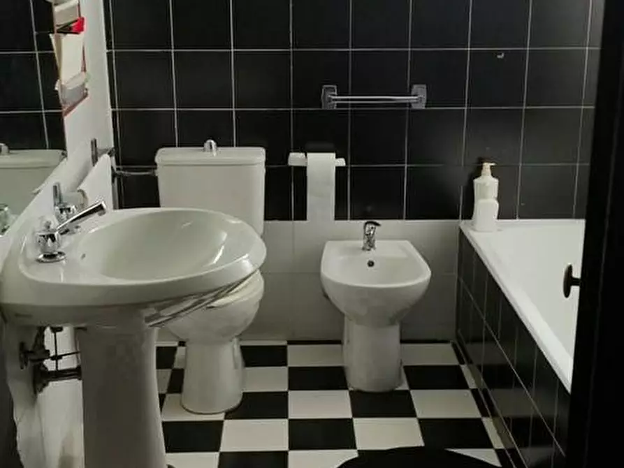 Immagine 11 di Terratetto in vendita  a Pisa