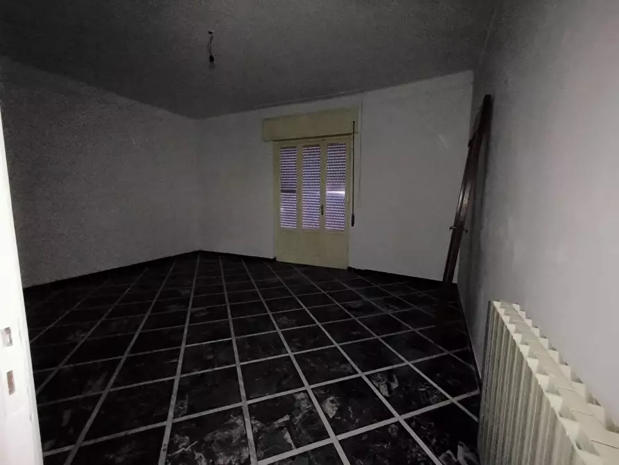 Immagine 7 di Casa semindipendente in vendita  a Ortonovo