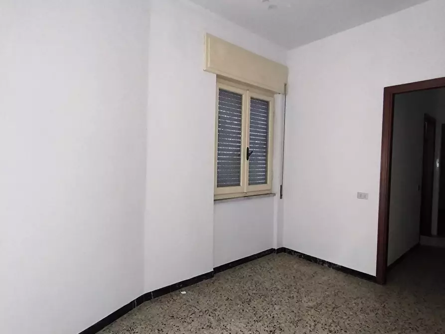 Immagine 9 di Casa semindipendente in vendita  a Ortonovo