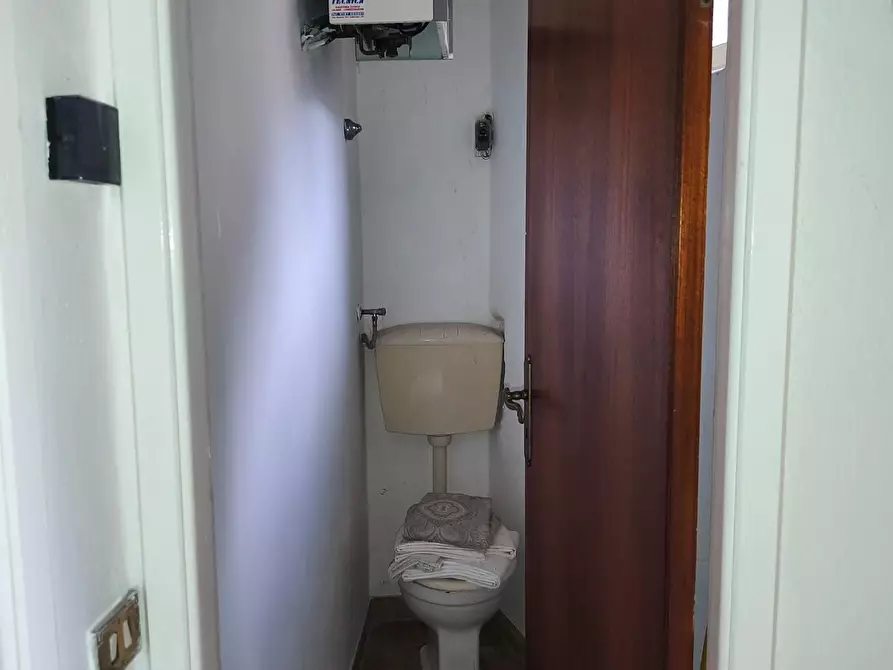 Immagine 16 di Casa semindipendente in vendita  a Ortonovo