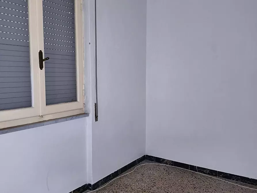 Immagine 10 di Casa semindipendente in vendita  a Ortonovo