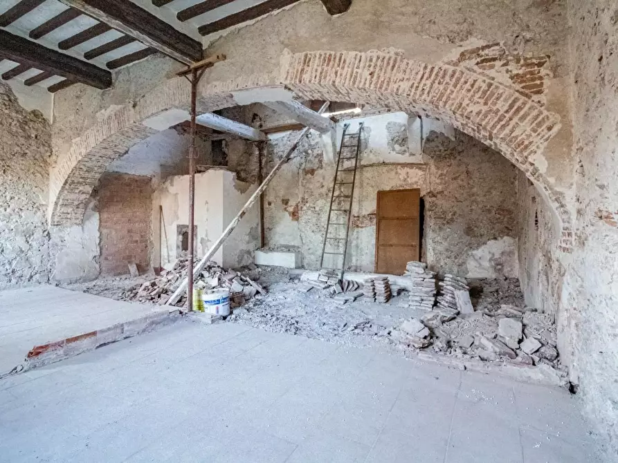 Immagine 9 di Appartamento in vendita  a Vecchiano