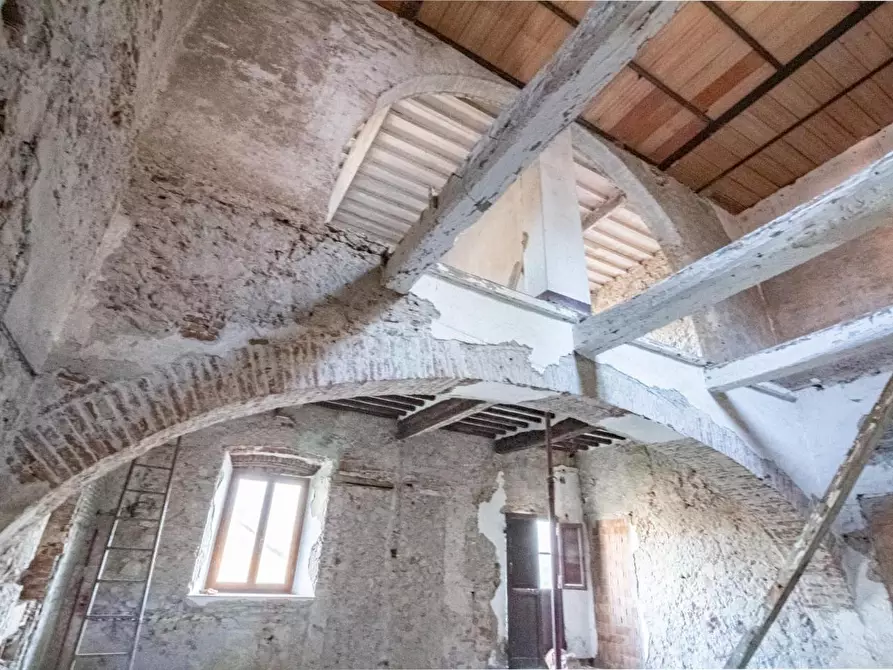 Immagine 16 di Appartamento in vendita  a Vecchiano