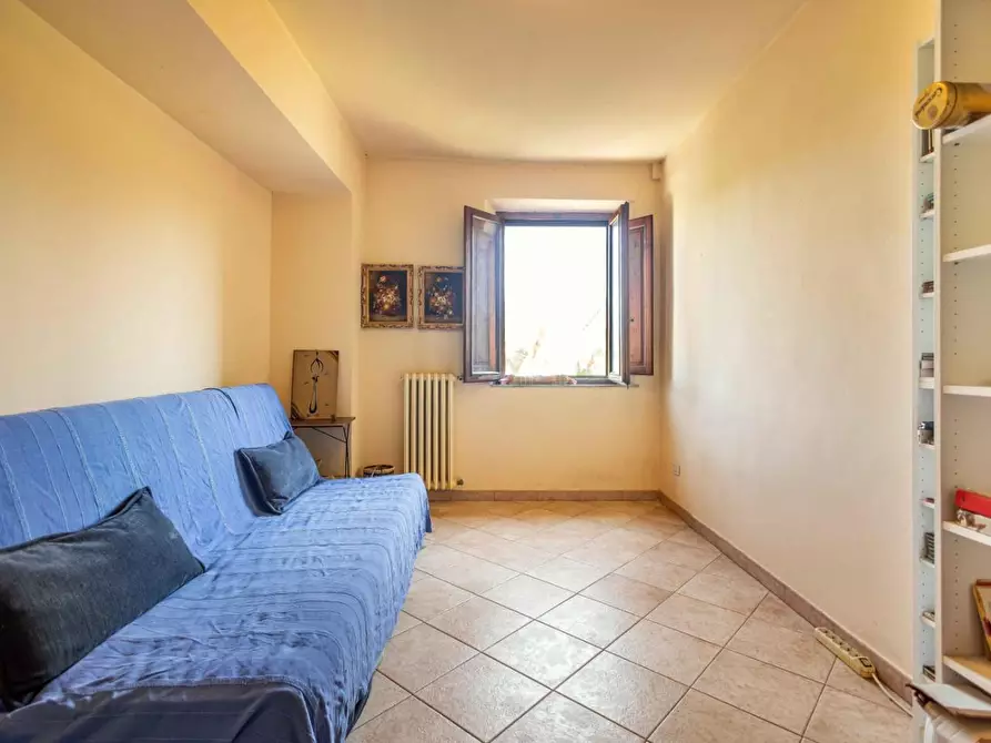 Immagine 15 di Villetta a schiera in vendita  a Cascina